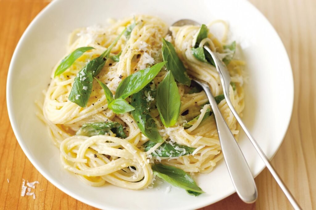 This image has an empty alt attribute; its file name is Basil-spaghetti-or-pasta-1024x682.jpg