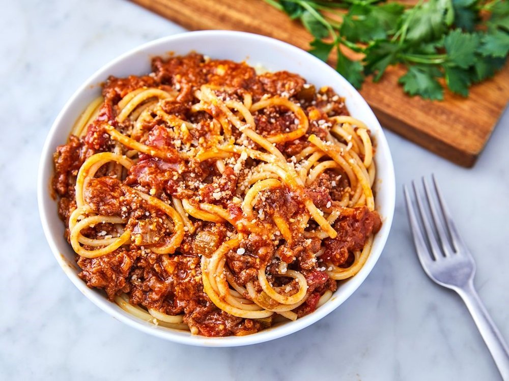 Step-by-Step Recipe for Classic Spaghetti in Red Sauce